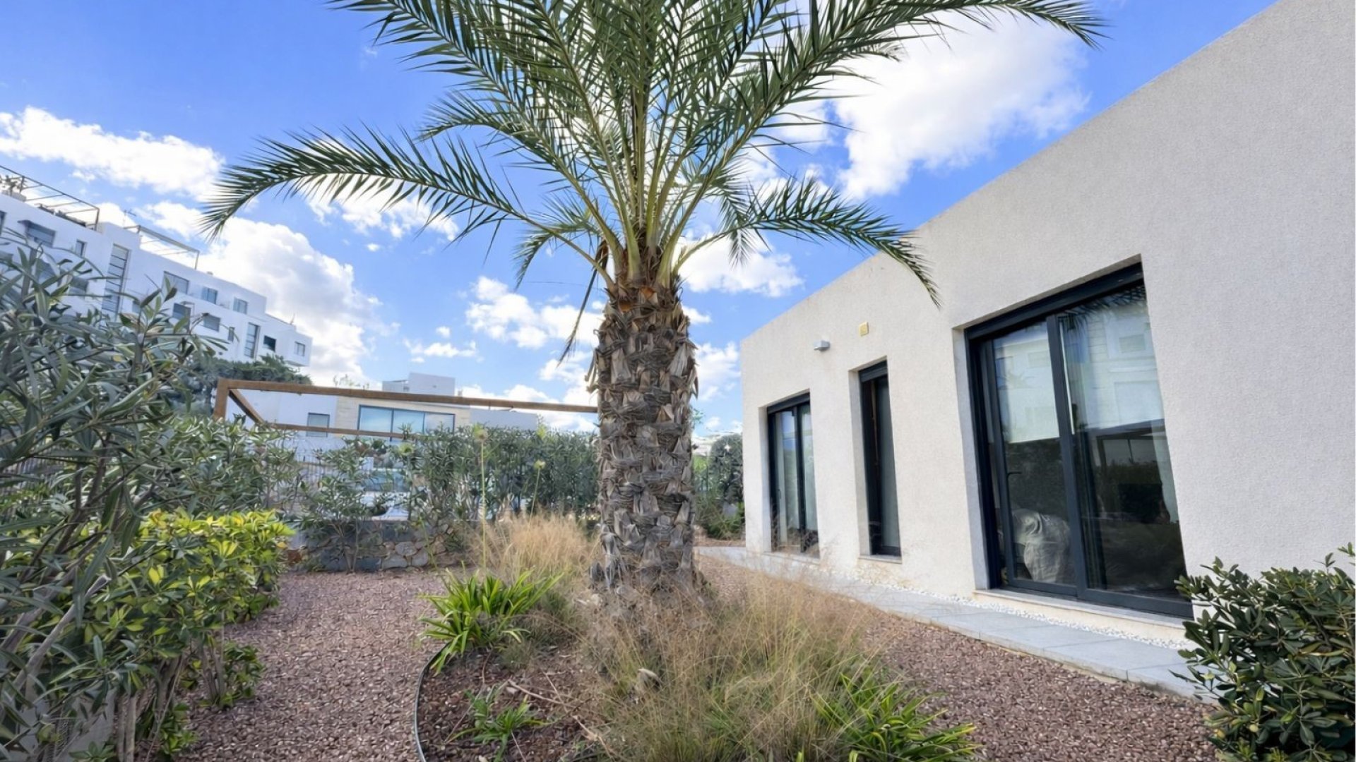 Resale - Villa -
Las Colinas Golf Resort - Las Colinas golf