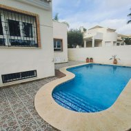 Resale - Villa -
Las Ramblas - Las Ramblas Golf