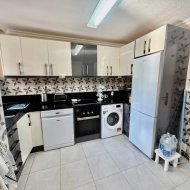 Resale - Villa -
Lo Crispin