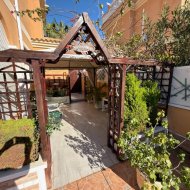 Resale - Villa -
Lo Crispin