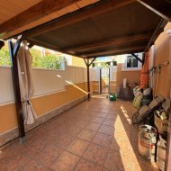 Resale - Villa -
Lo Crispin