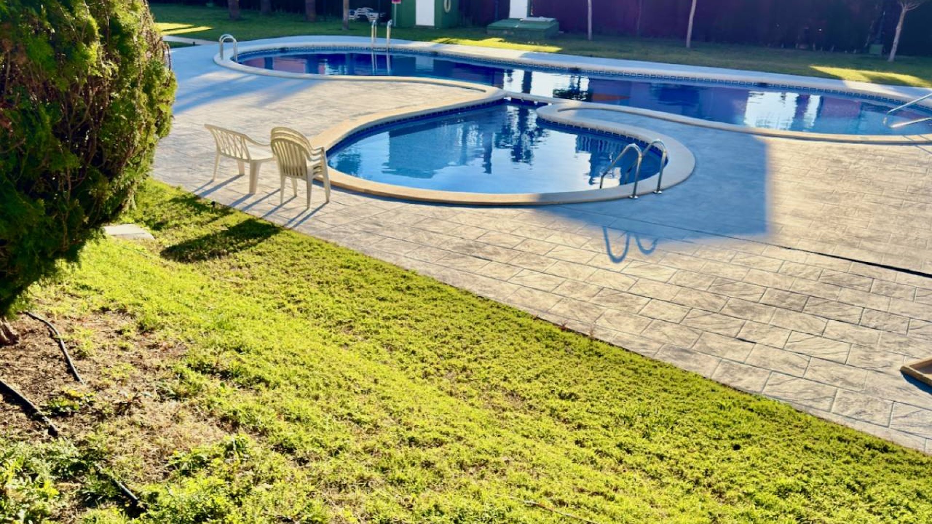 Resale - Villa -
Lo Crispin