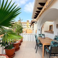 Resale - Villa -
Lomas de Cabo Roig - Orihuela Costa