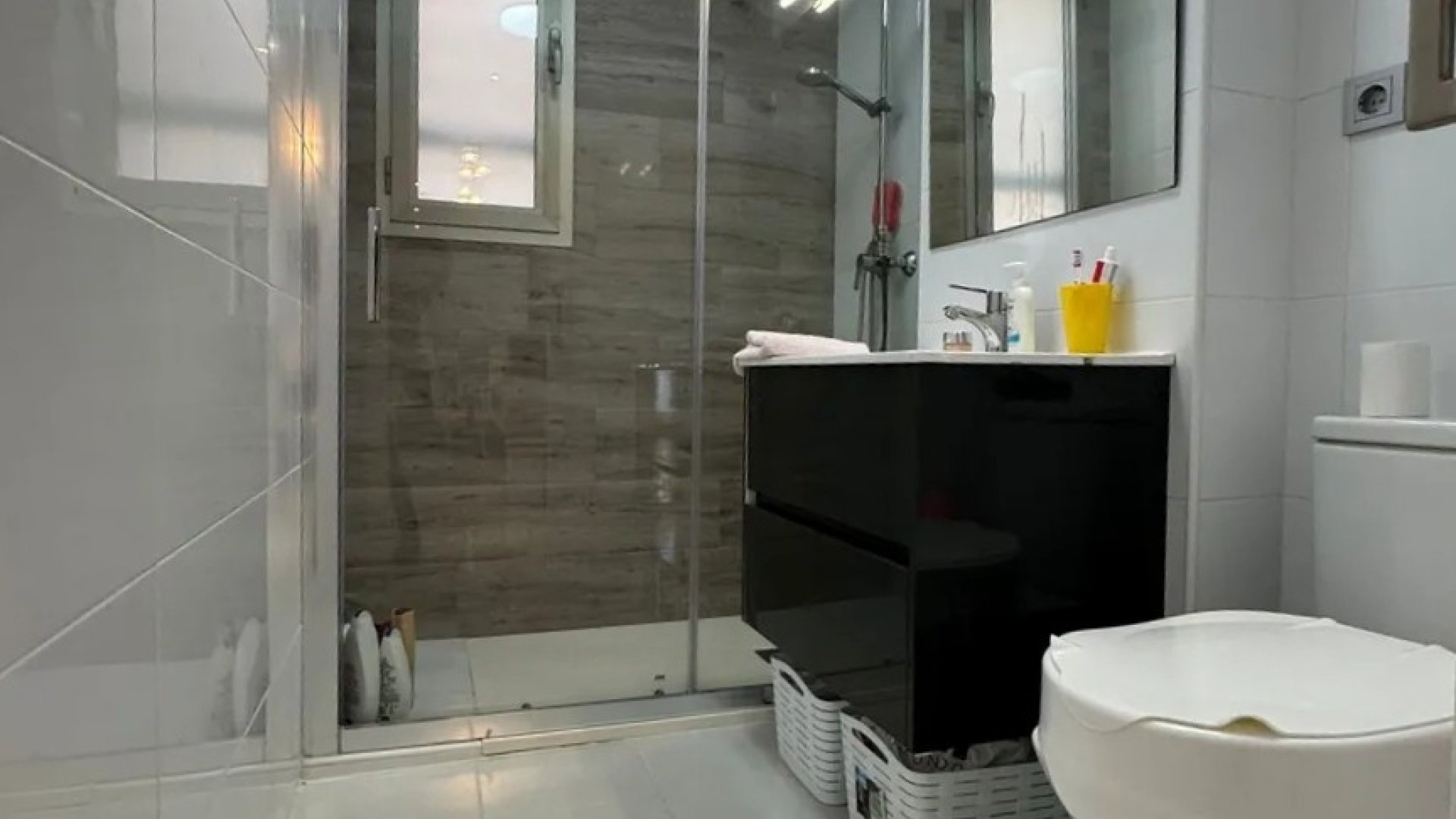 Resale - Villa -
Los Alcazares