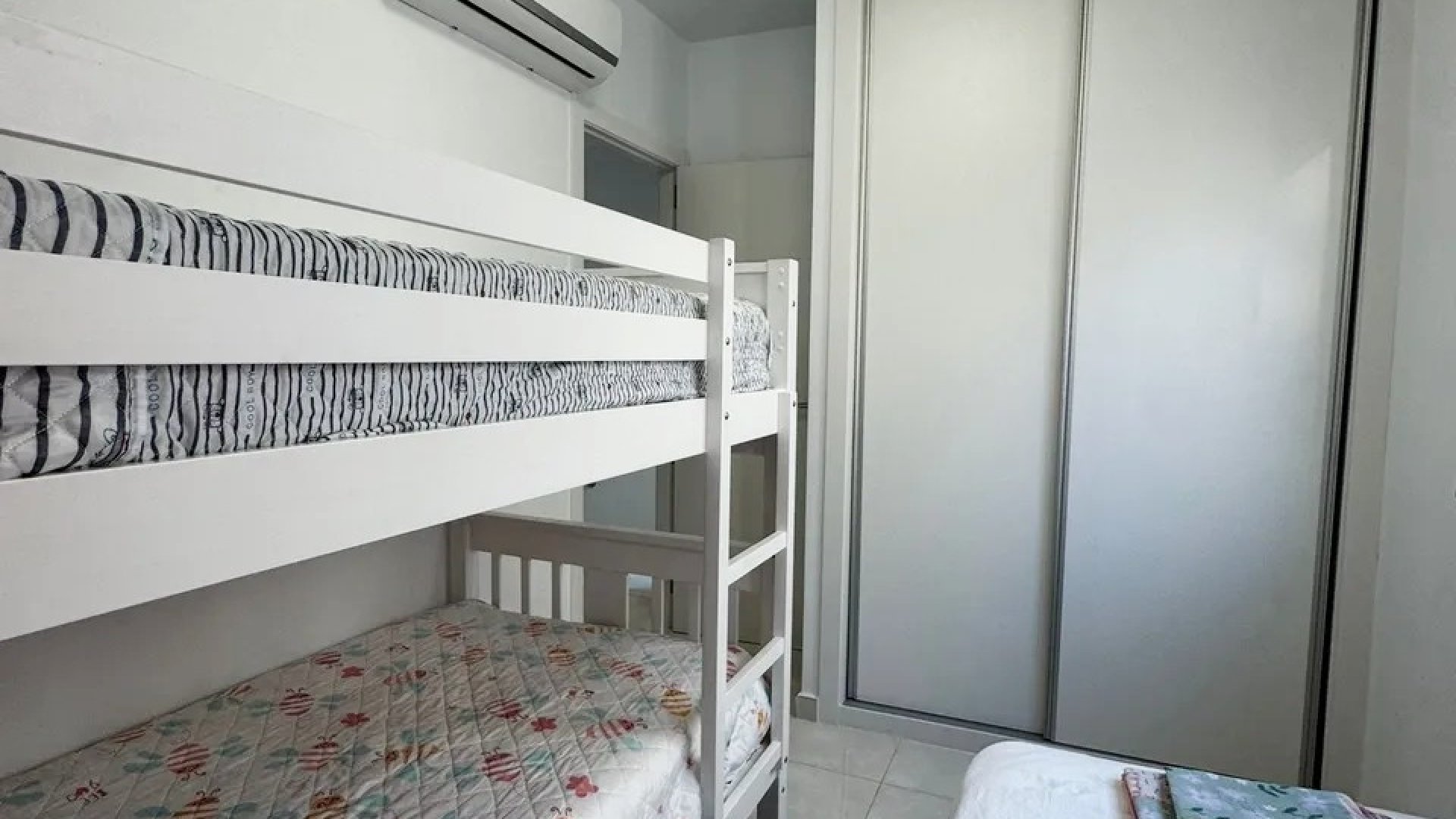 Resale - Villa -
Los Alcazares