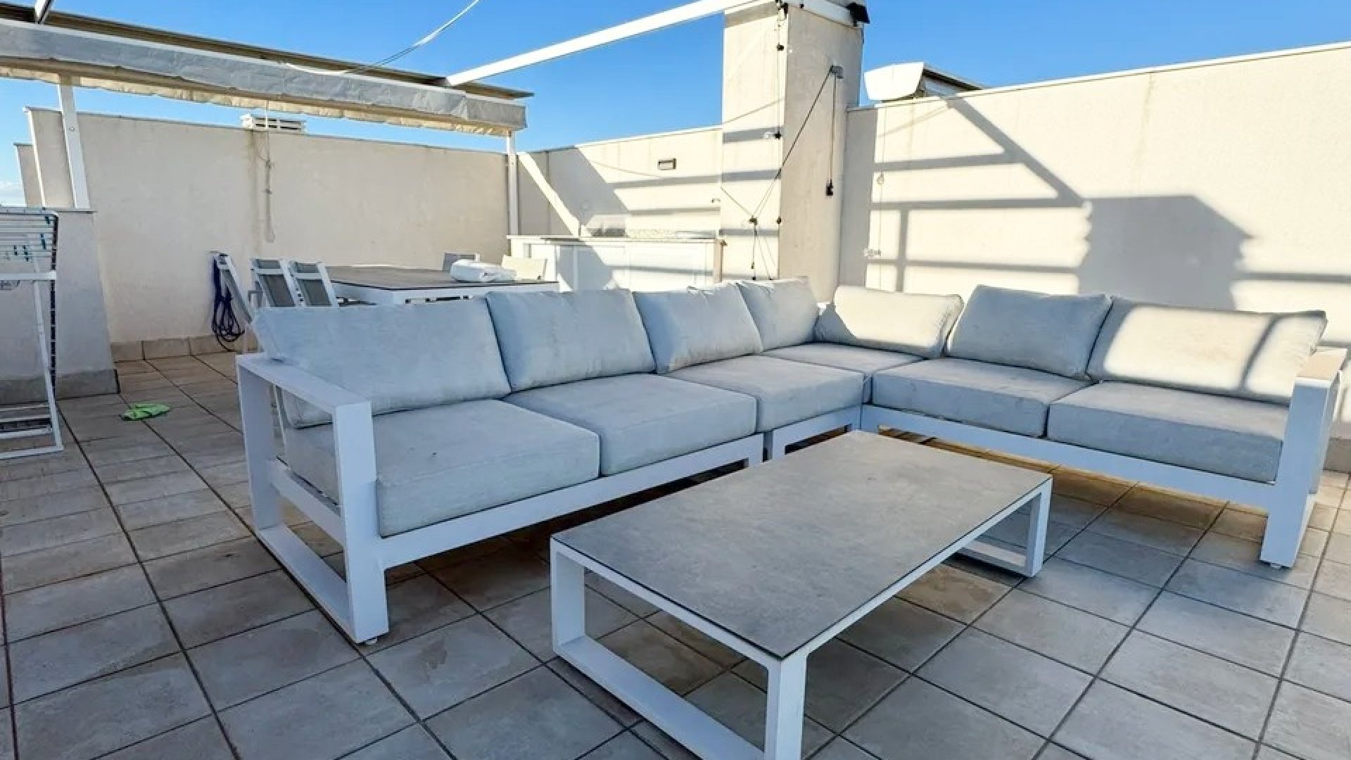 Resale - Villa -
Los Alcazares