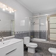 Resale - Villa -
Los Balcones