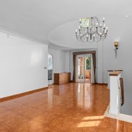 Resale - Villa -
Los Balcones