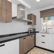 Resale - Villa -
Los Balcones