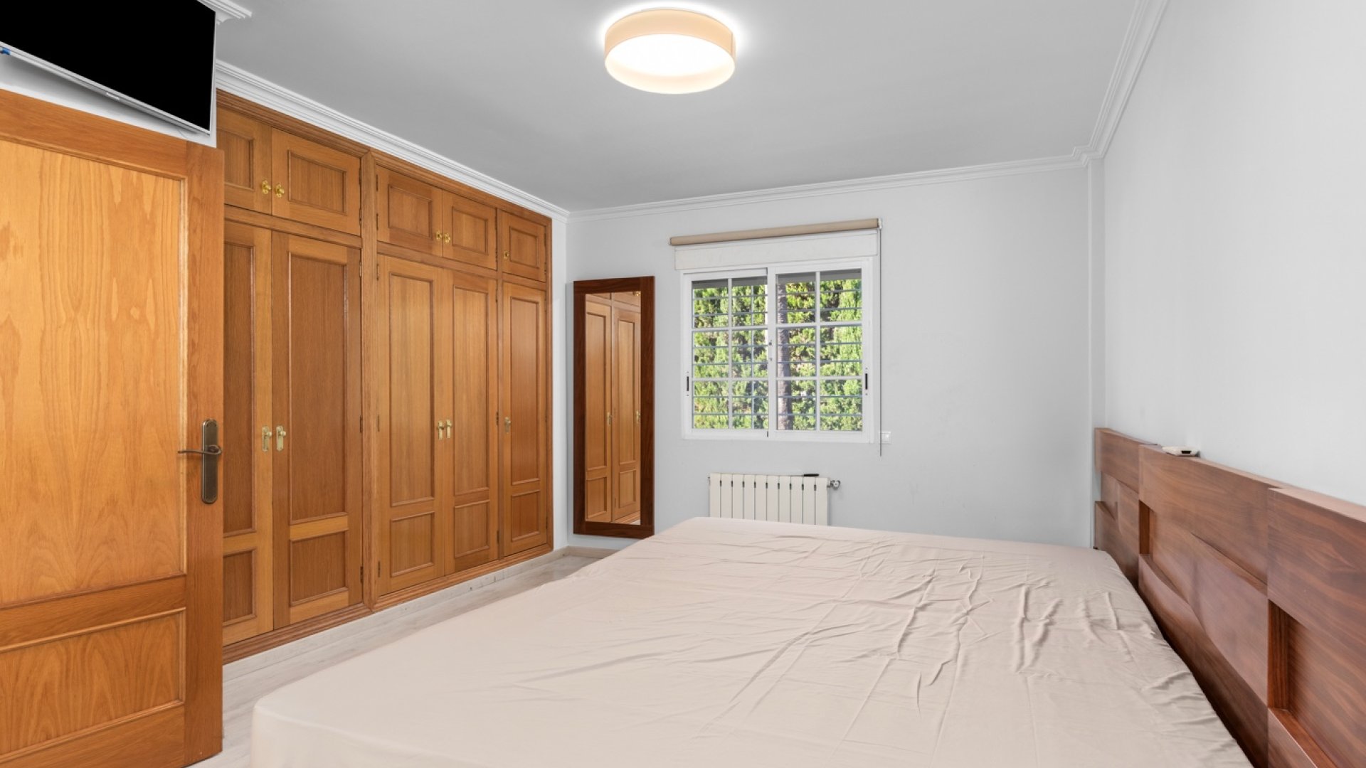 Resale - Villa -
Los Balcones