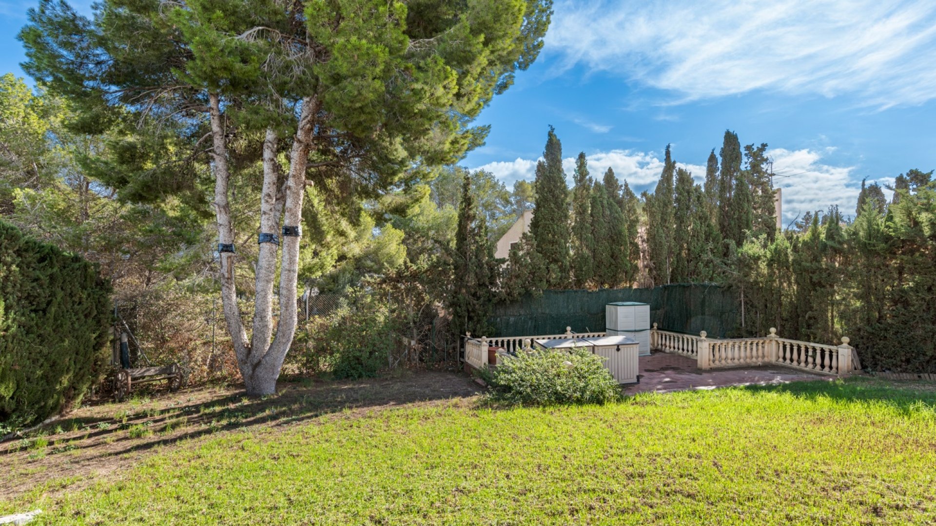 Resale - Villa -
Los Balcones