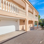Resale - Villa -
Los Balcones