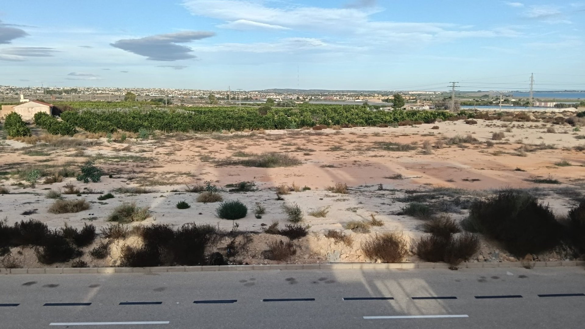 Resale - Villa -
Los Montesinos - La Herrada