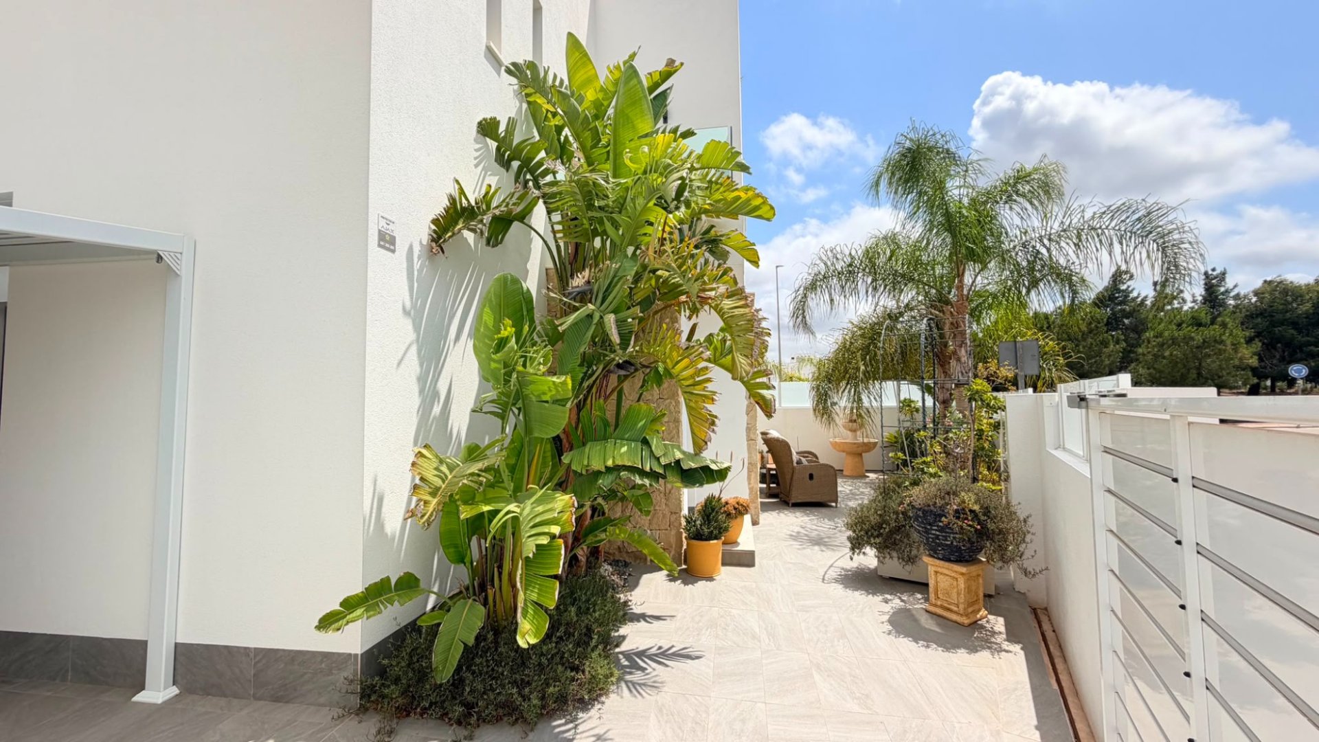 Resale - Villa -
Los Montesinos - La Herrada