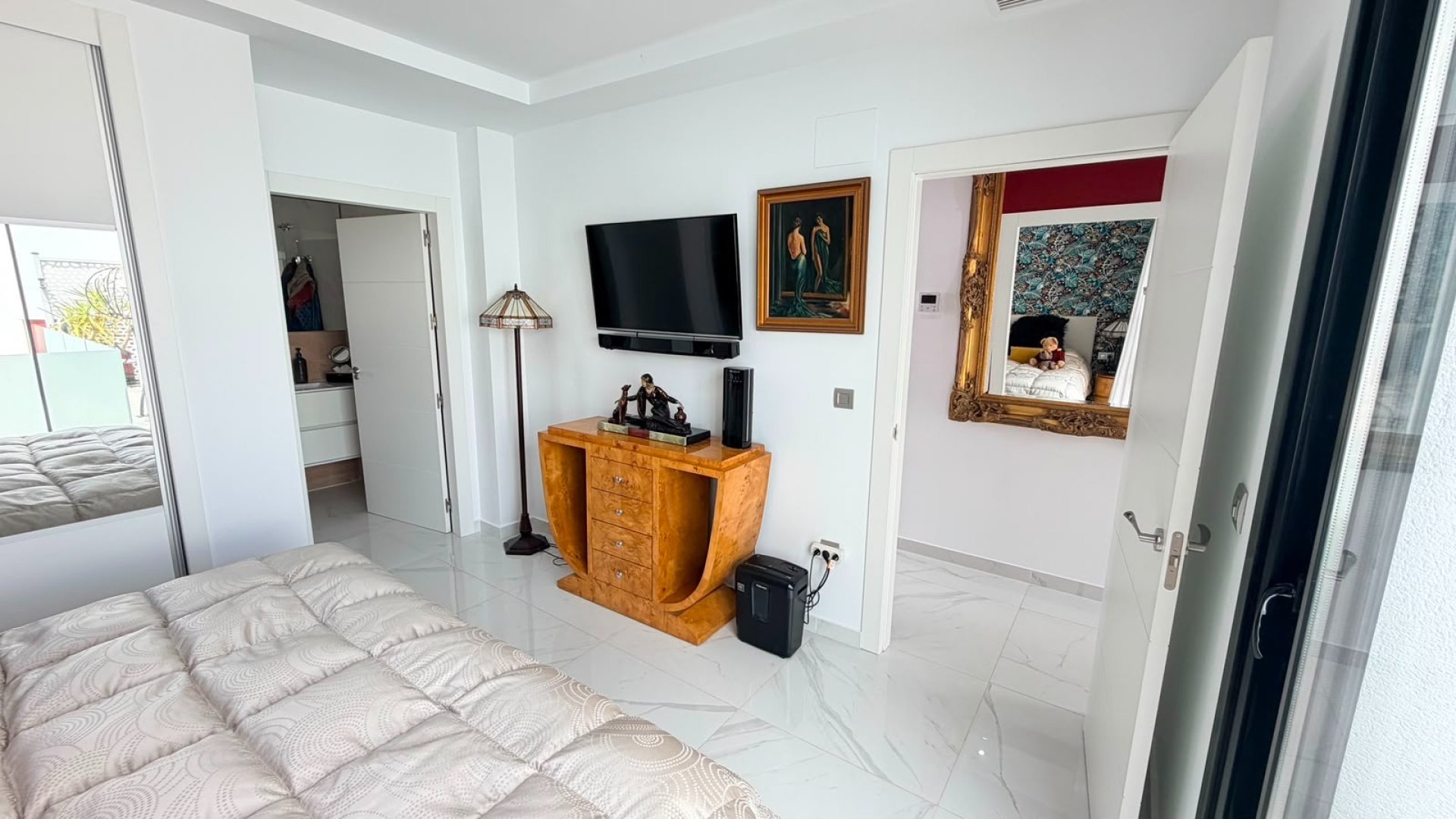 Resale - Villa -
Los Montesinos - La Herrada