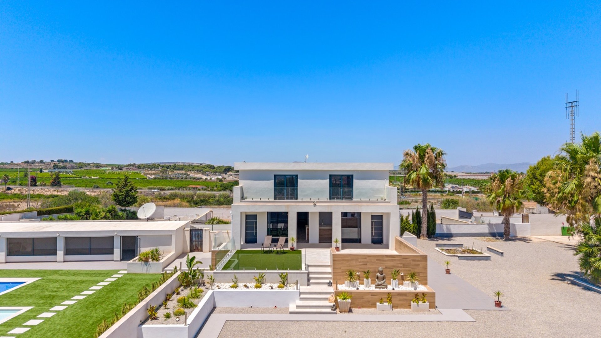 Resale - Villa -
Los Montesinos - La Herrada