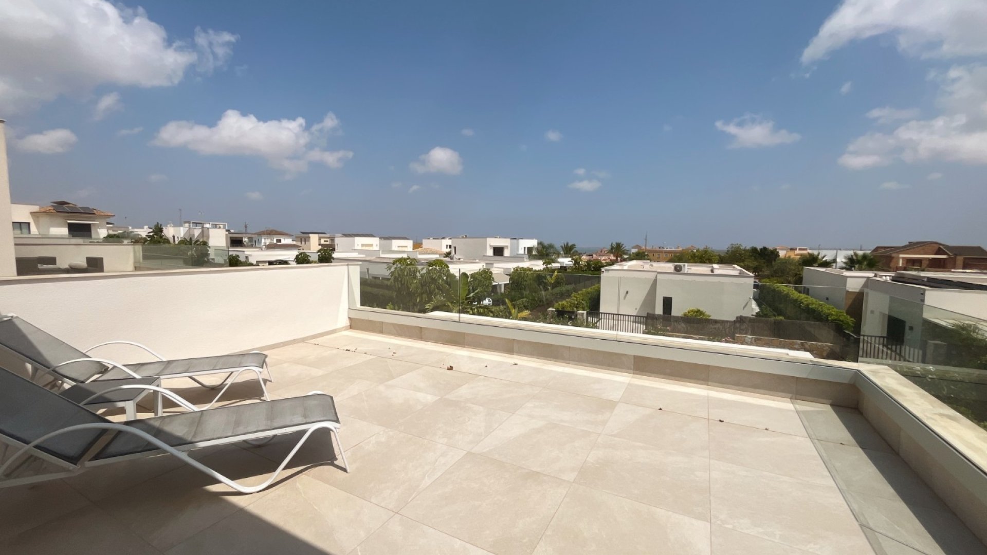 Resale - Villa -
Los Montesinos - La Herrada