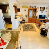 Resale - Villa -
Los Montesinos - La Herrada