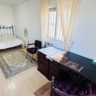 Resale - Villa -
Los Montesinos - La Herrada