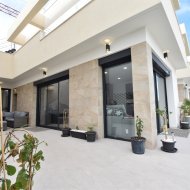 Resale - Villa -
Los Montesinos