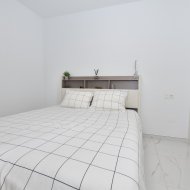 Resale - Villa -
Los Montesinos