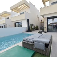 Resale - Villa -
Los Montesinos