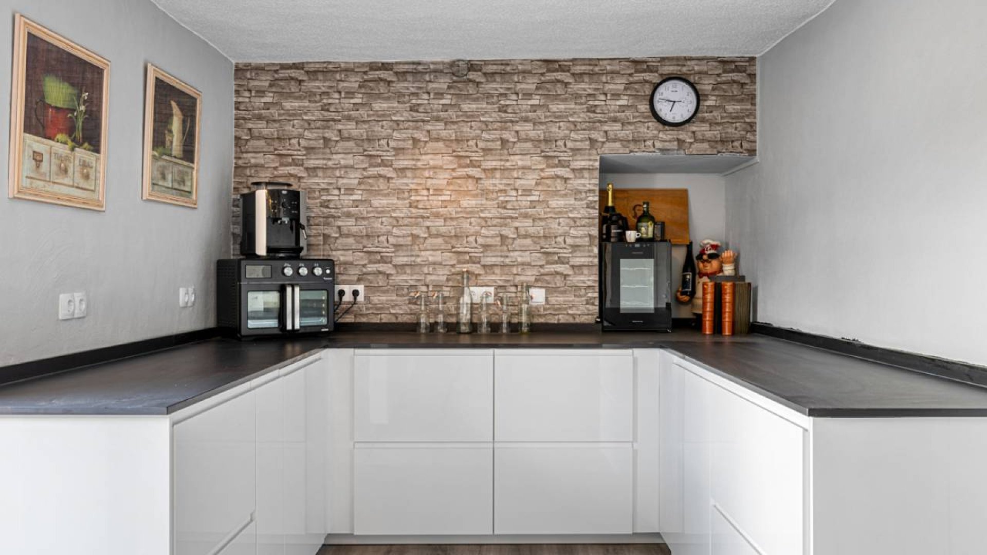 Resale - Villa -
Los Montesinos