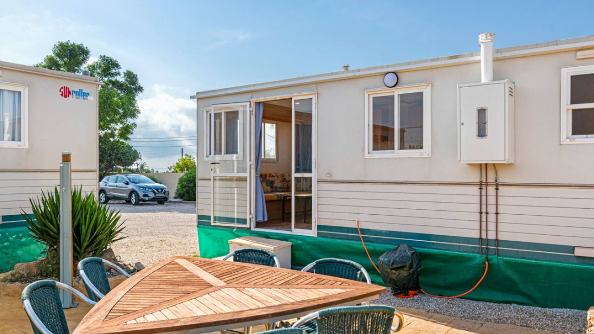 Resale - Villa -
Los Montesinos