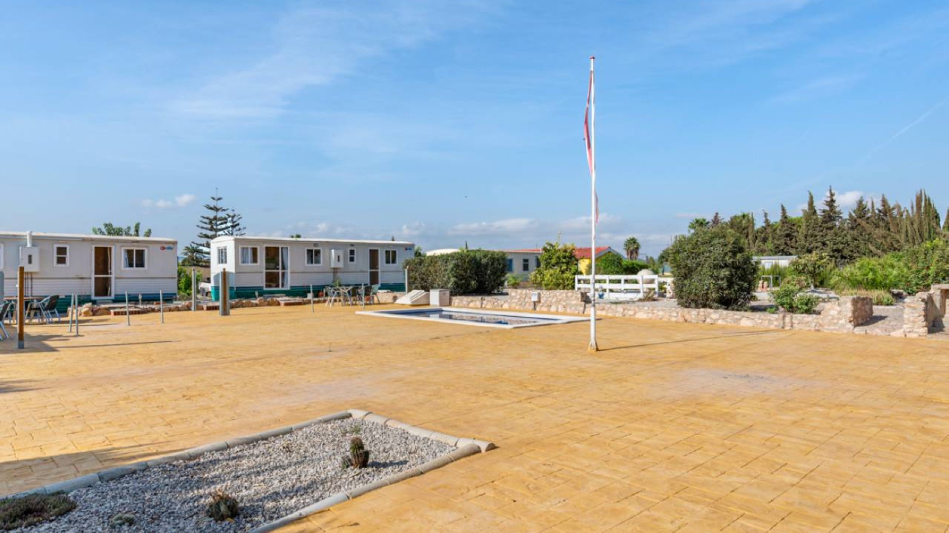 Resale - Villa -
Los Montesinos