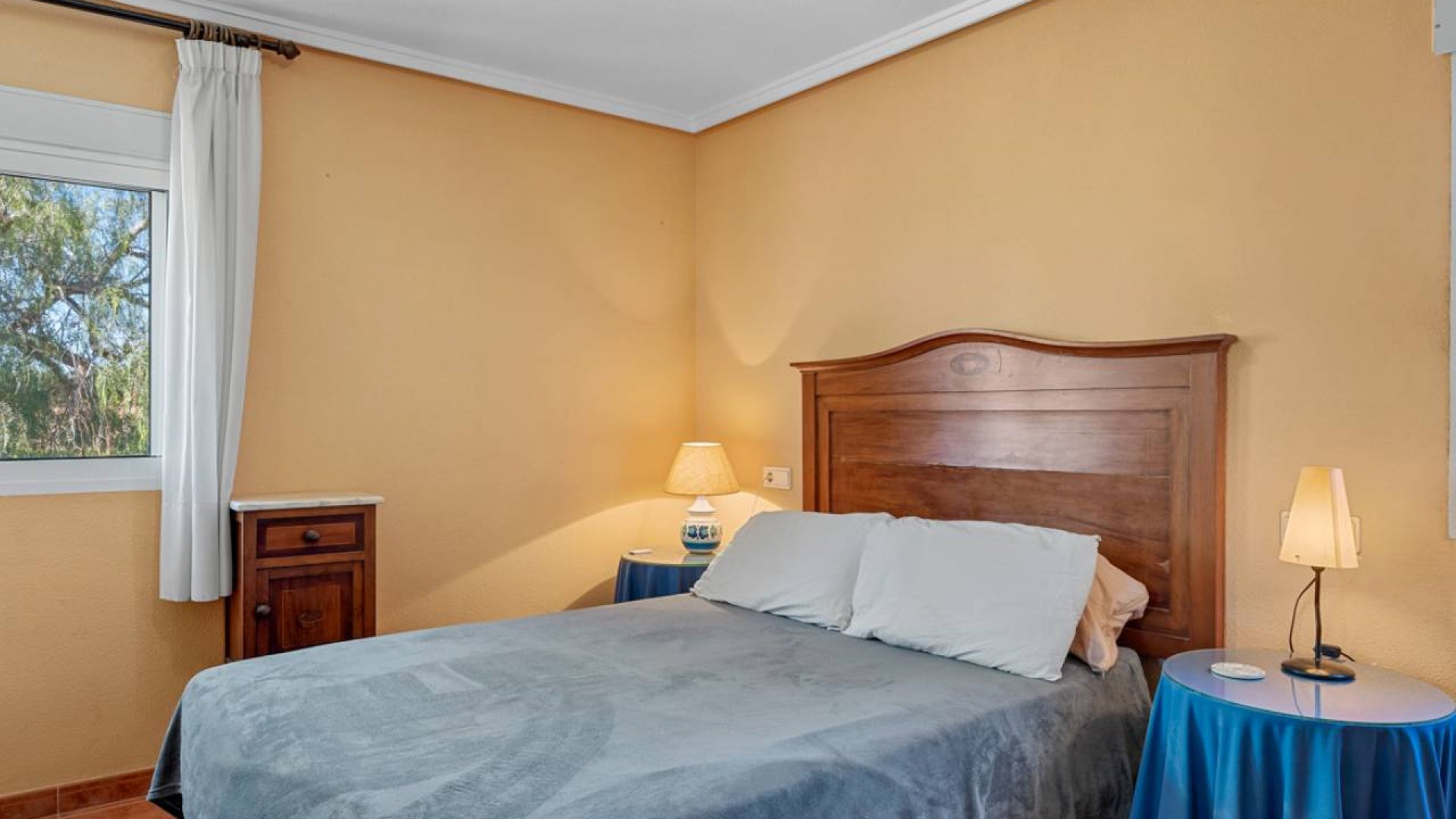 Resale - Villa -
Los Montesinos