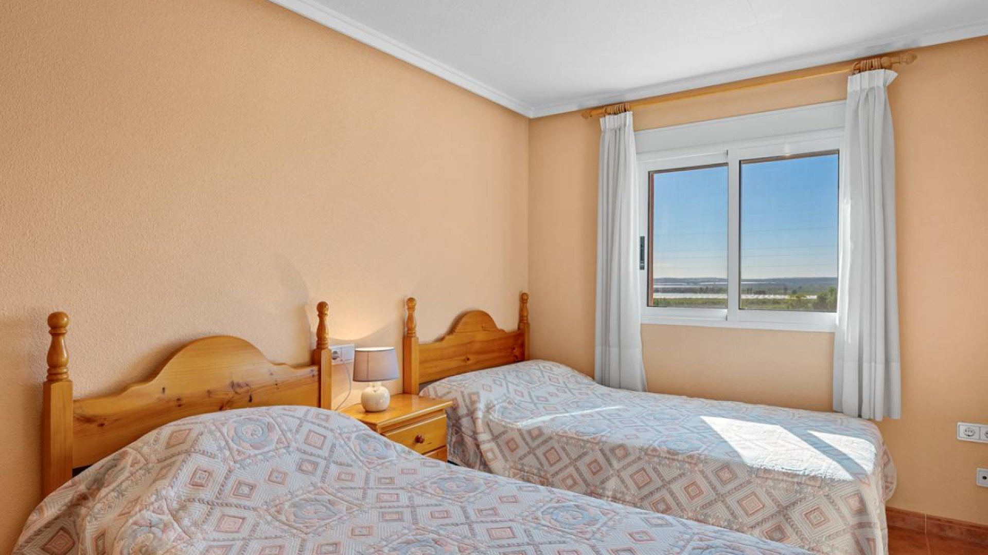 Resale - Villa -
Los Montesinos