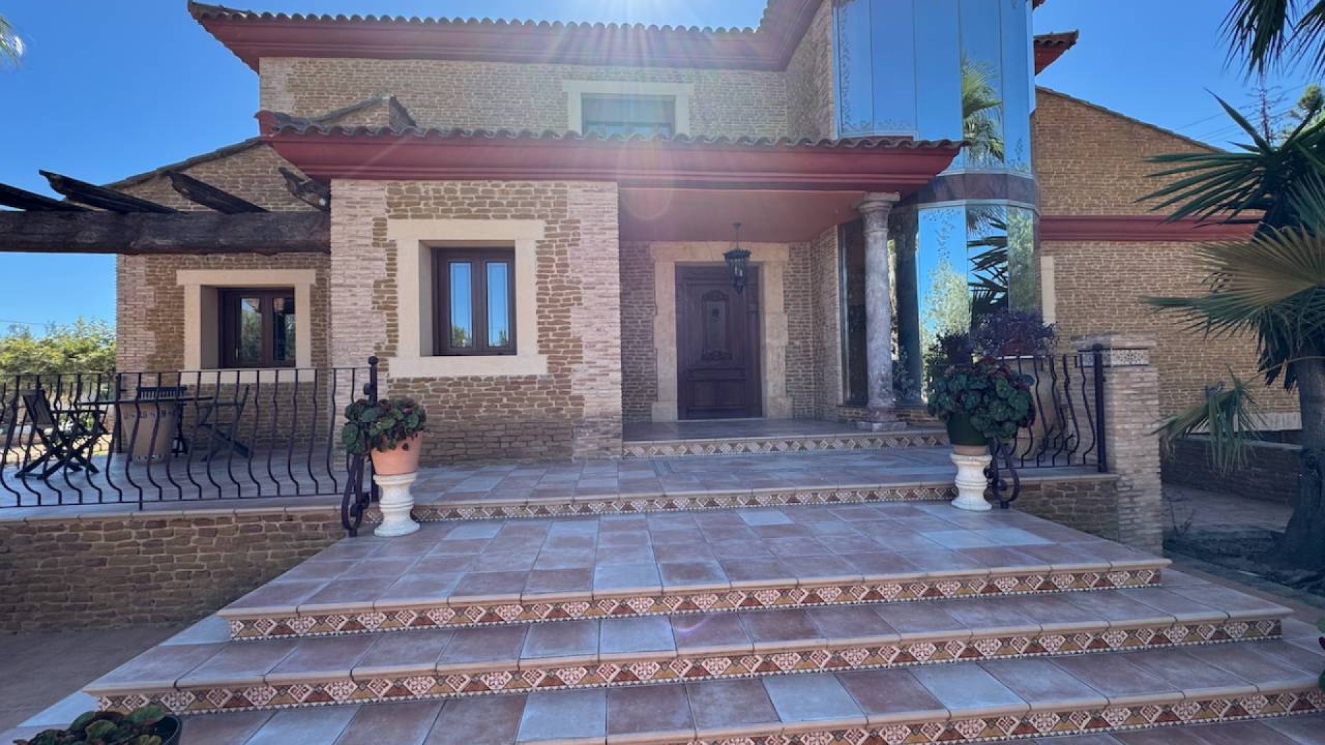 Resale - Villa -
Los Montesinos
