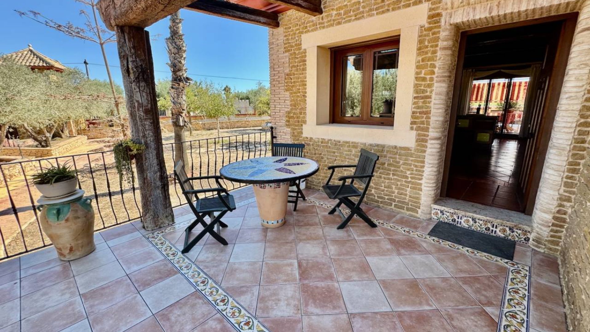 Resale - Villa -
Los Montesinos