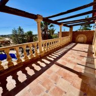 Resale - Villa -
Los Montesinos