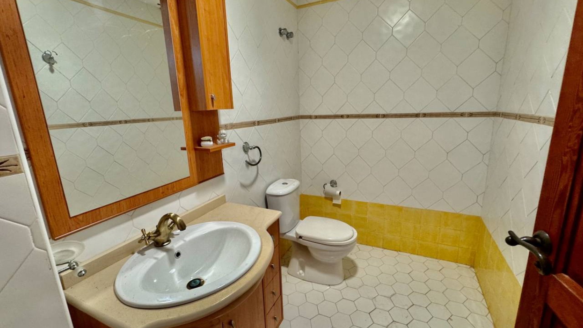 Resale - Villa -
Los Montesinos