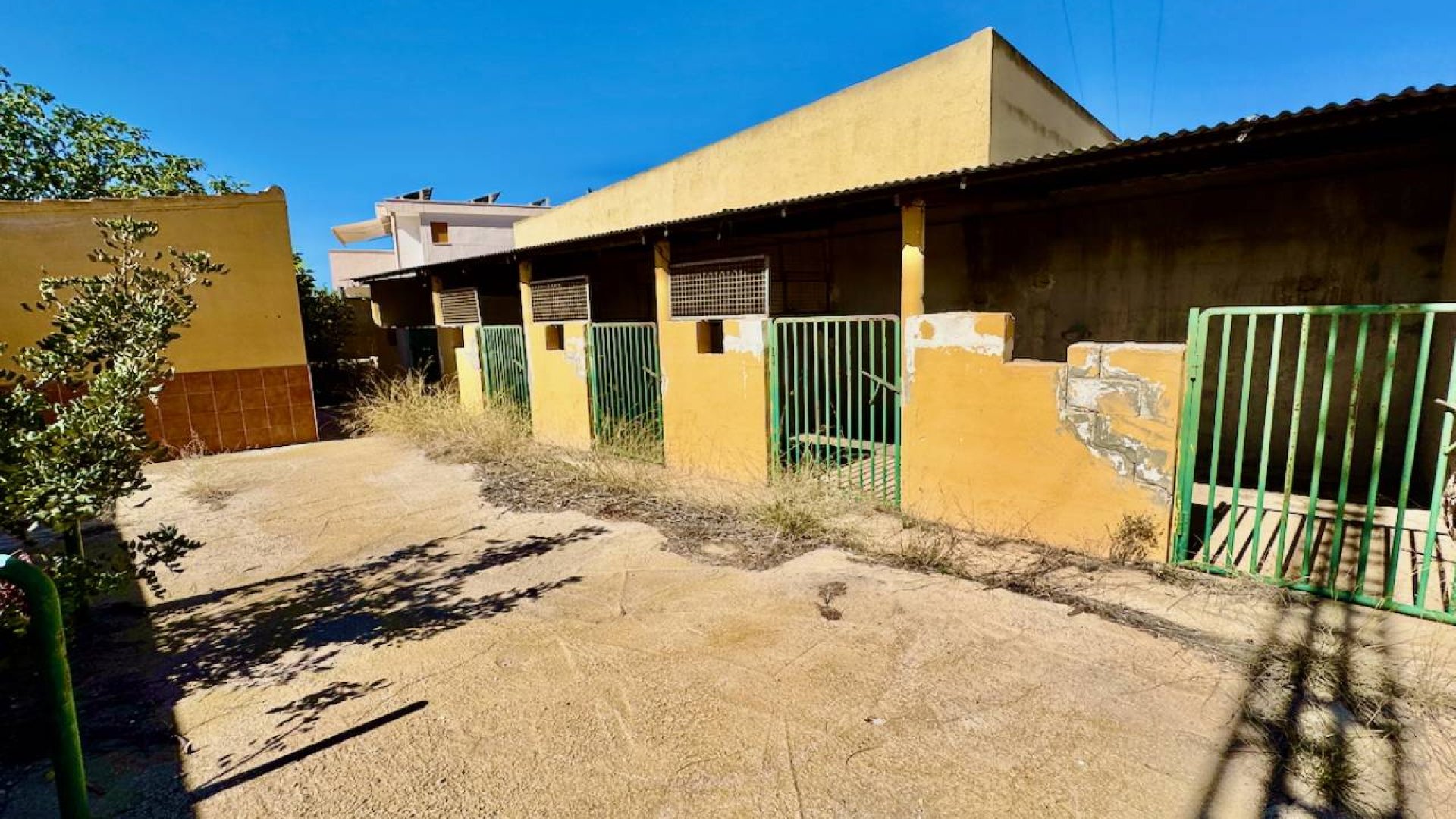 Resale - Villa -
Los Montesinos