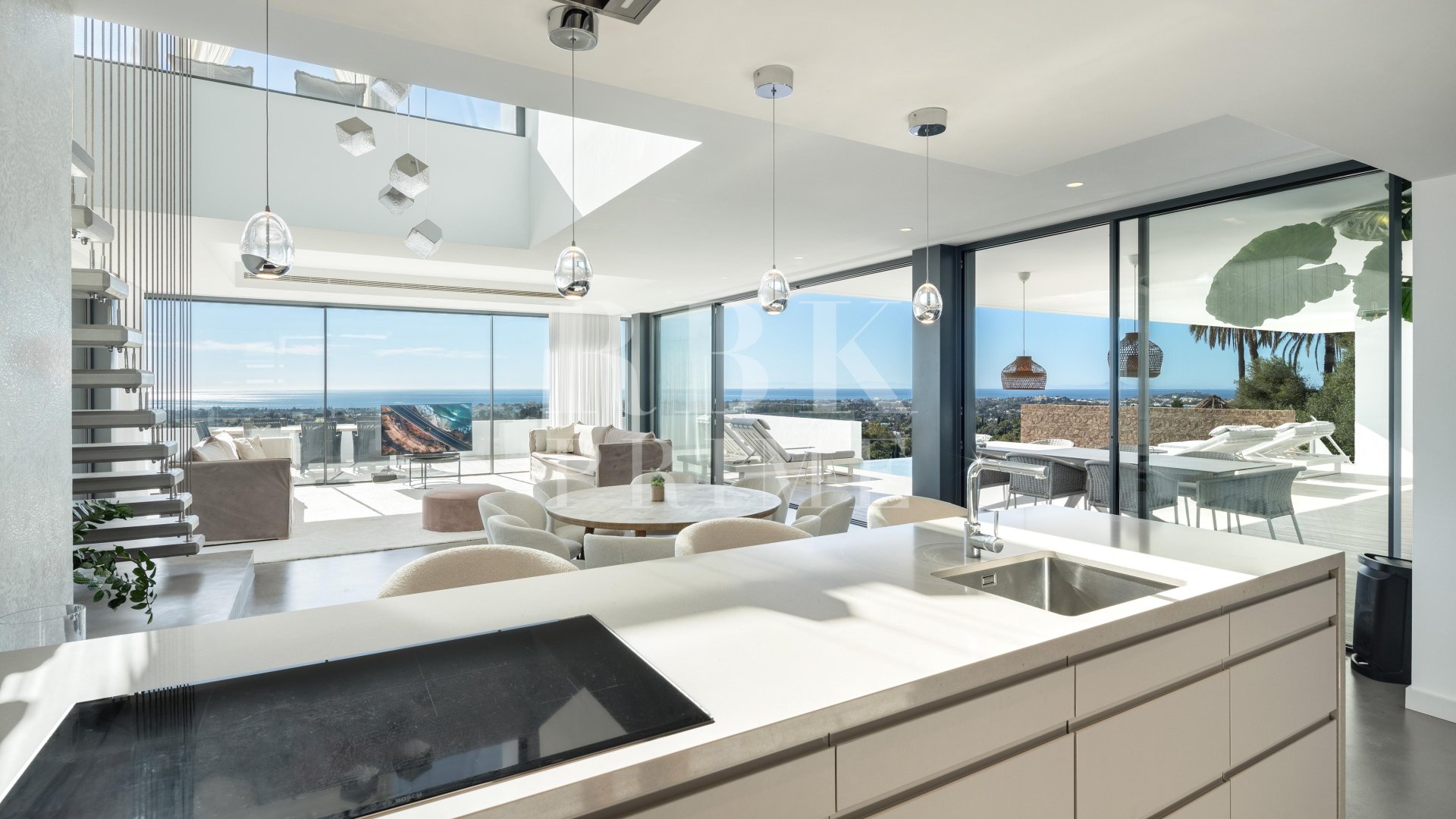 Resale - Villa -
Malaga - Benahavís