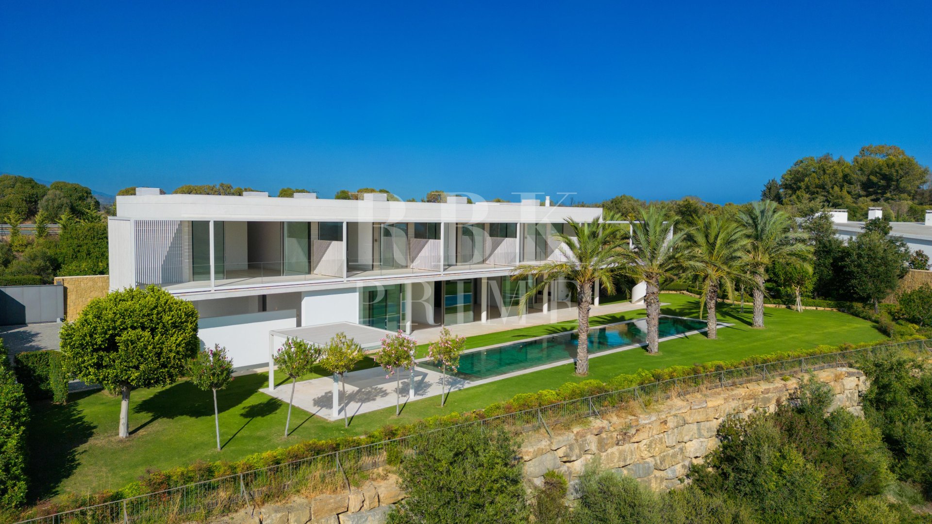 Resale - Villa -
Malaga - Casares