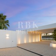 Resale - Villa -
Malaga - Casares