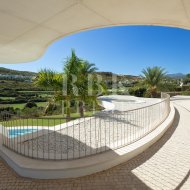 Resale - Villa -
Malaga - Casares
