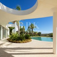 Resale - Villa -
Malaga - Casares