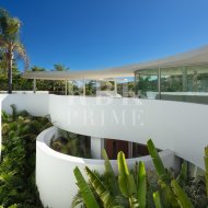 Resale - Villa -
Malaga - Casares