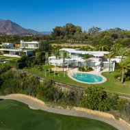 Resale - Villa -
Malaga - Casares