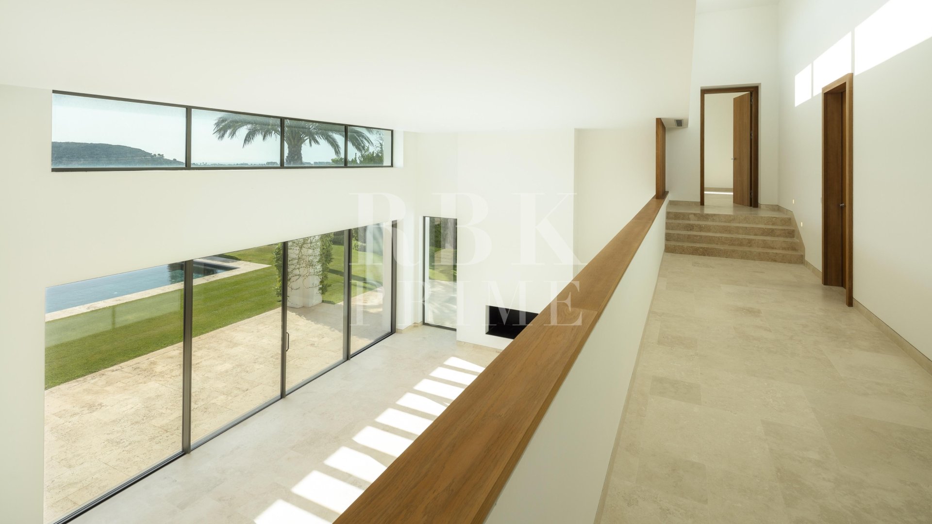 Resale - Villa -
Malaga - Casares