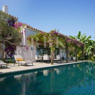 Resale - Villa -
Malaga - Casares