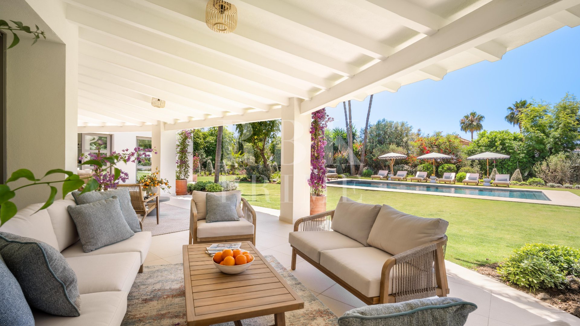 Resale - Villa -
Malaga - Málaga