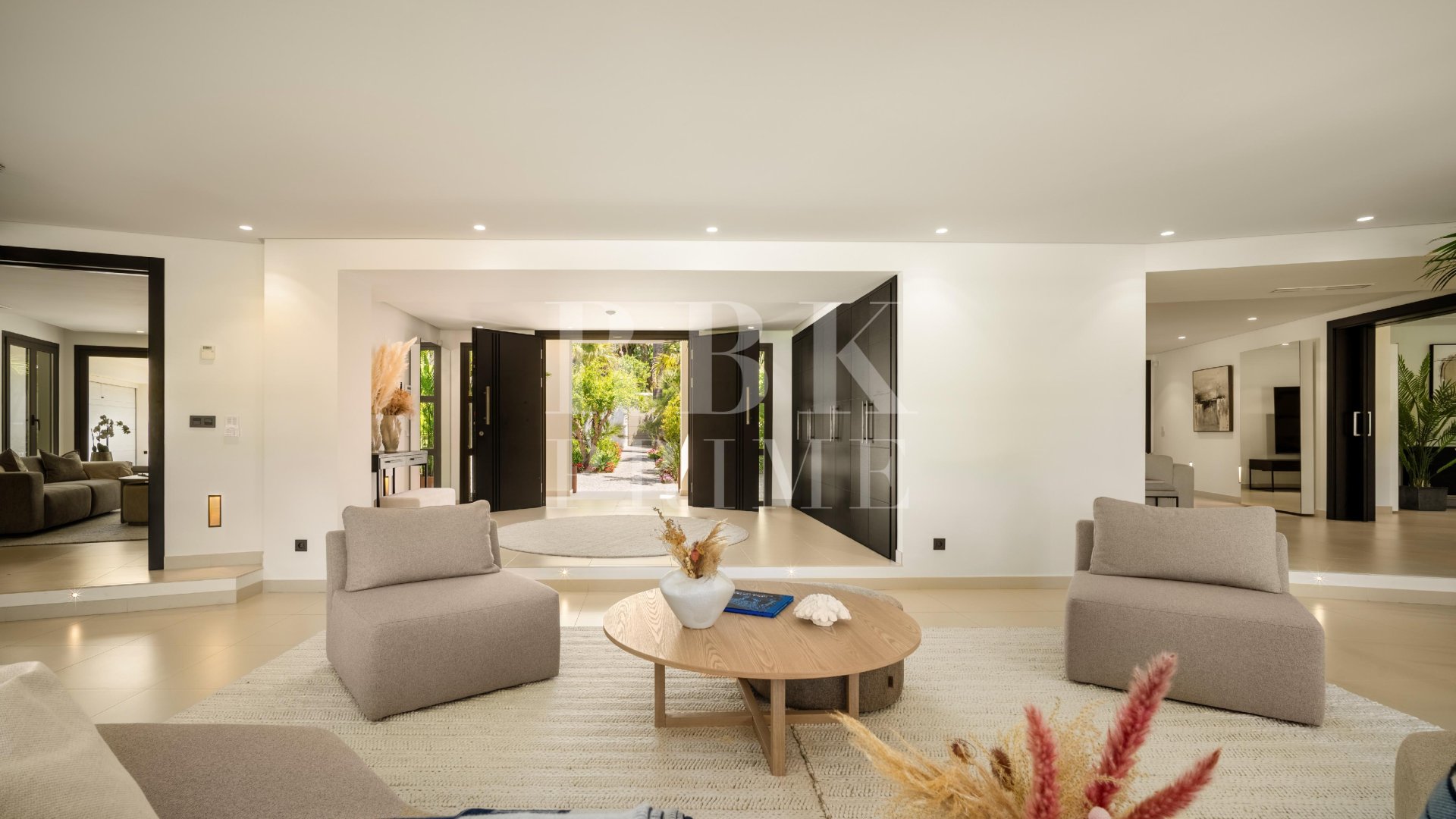 Resale - Villa -
Malaga - Málaga