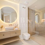 Resale - Villa -
Malaga - Nueva Andalucía