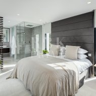 Resale - Villa -
Malaga - Nueva Andalucía