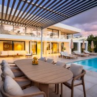 Resale - Villa -
Malaga - Nueva Andalucía